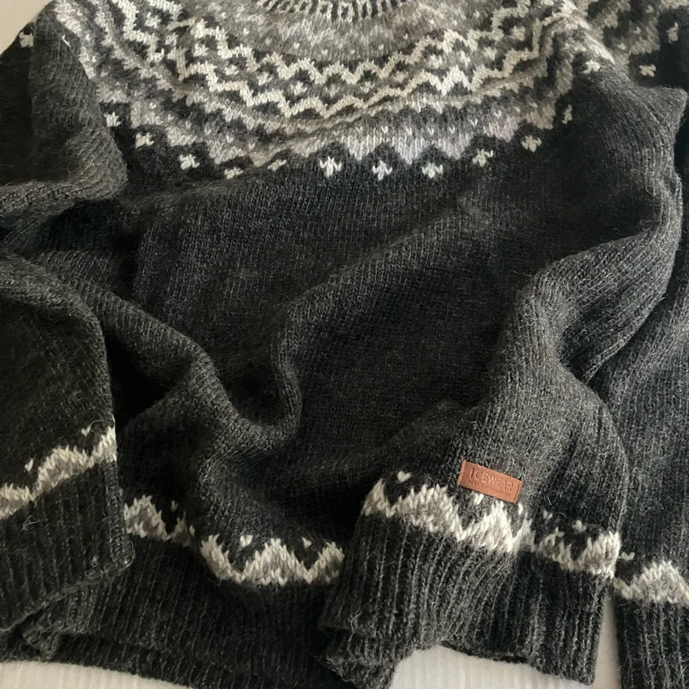 Ice Wear Fair Isle Sweater - Picture 2 of 8